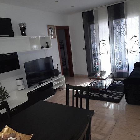 Sweet House Close To Airport Apartment Ел Прат де Льобрегат Екстериор снимка